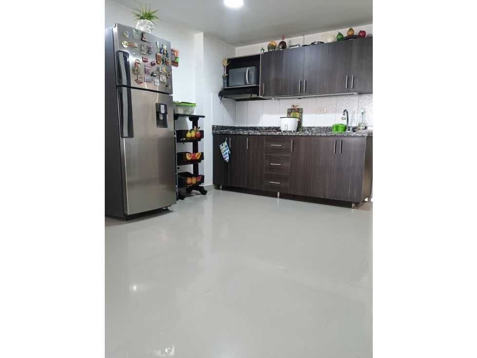 Casa en venta Antioquia Bello La Gran Avenida 90 m2 Habitaciones 3 Baños 2 Garajes 2 Precio $465000000