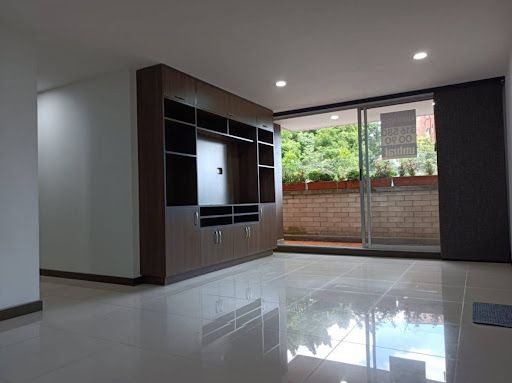 Apartamento en arriendo Antioquia Medellín Urbanizacion Villa Paula 105 m2 Habitaciones 3 Baños 2 Garajes 2 Precio $4800000