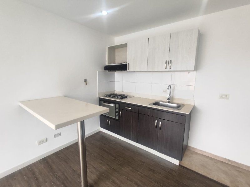 Apartamento en arriendo Antioquia Itagüí Cr Rivera De Suramerica 75 m2 Habitaciones 3 Baños 2 Garajes 0 Precio $2750000