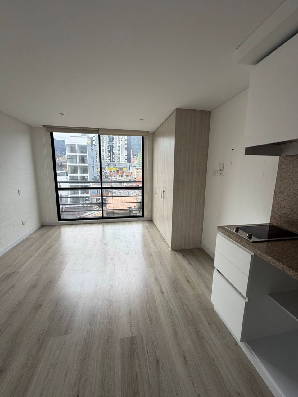 Apartaestudio en venta Cundinamarca Bogotá Chapinero Sur Occidental 21 m2 Habitaciones 1 Baños 1 Garajes 0 Precio $210000000