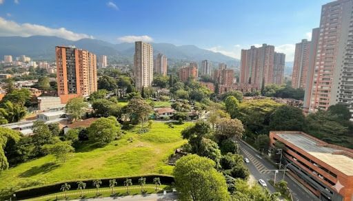 Apartamento en venta Antioquia Itagüí Itagüí 82 m2 Habitaciones 2 Baños 2 Garajes 1 Precio $540000000