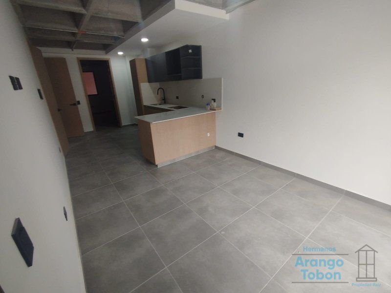 Apartaestudio en arriendo Antioquia Medellín Las Playas 40 m2 Habitaciones 1 Baños 2 Garajes 0 Precio $2500000