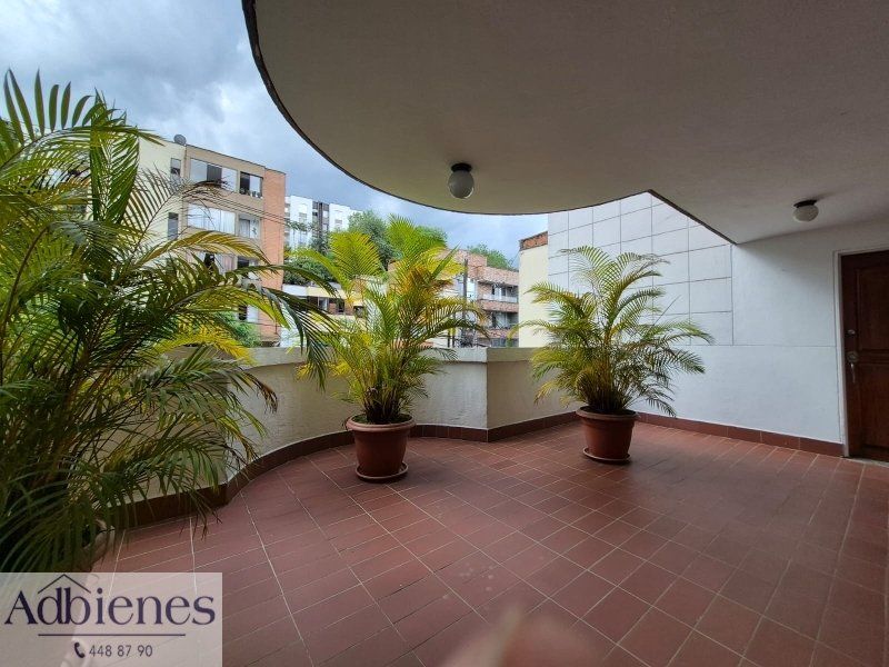 Apartamento en arriendo Antioquia Medellín Santa Teresita 56 m2 Habitaciones 1 Baños 1 Garajes 0 Precio $2300000