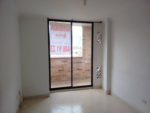 Apartaestudio en venta Antioquia Medellín La Castellana 40 m2 Habitaciones 1 Baños 1 Garajes 0 Precio $280000000