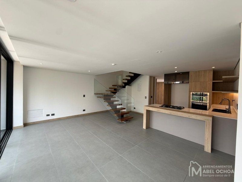 Apartamento en venta Antioquia Medellín Villanueva 101 m2 Habitaciones 3 Baños 4 Garajes 1 Precio $1250000000