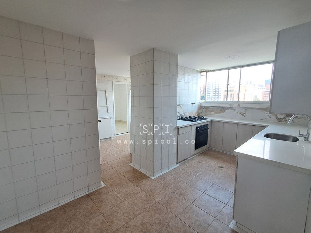 Apartamento en arriendo Antioquia Medellín Patio Bonito 170 m2 Habitaciones 3 Baños 3 Garajes 2 Precio $6200000