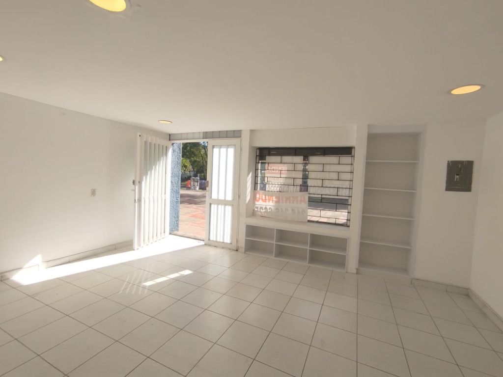 Local en arriendo Cundinamarca Bogotá Julio Flórez 24 m2 Habitaciones 0 Baños 1 Garajes 0 Precio $1353000