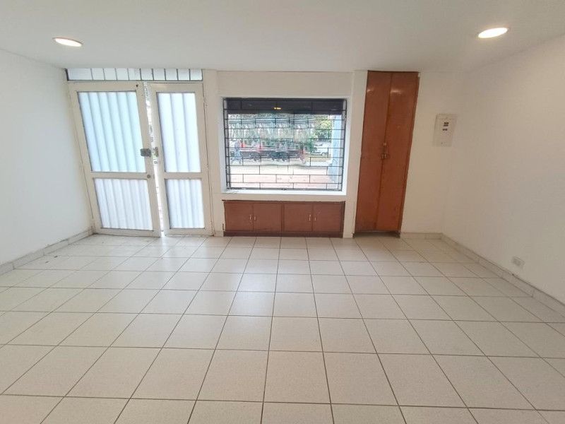 Local en arriendo Cundinamarca Bogotá Julio Flórez 24 m2 Habitaciones 0 Baños 1 Garajes 0 Precio $1353000