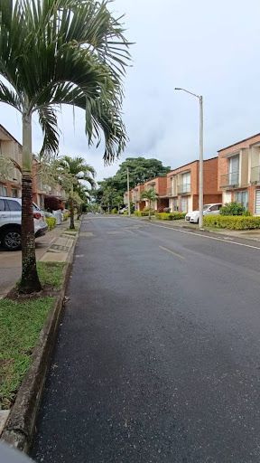 Casa en venta Risaralda Pereira Pereira 87 m2 Habitaciones 3 Baños 3 Garajes 1 Precio $450000000