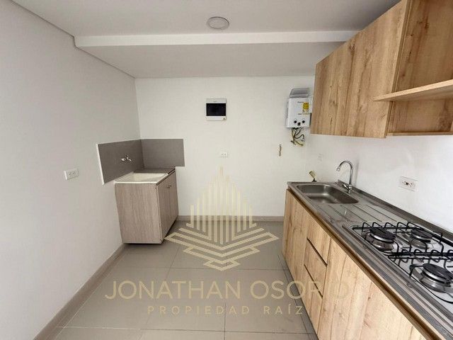 Apartamento en venta Antioquia Medellín La Pilarica 38 m2 Habitaciones 2 Baños 1 Garajes 0 Precio $250000000