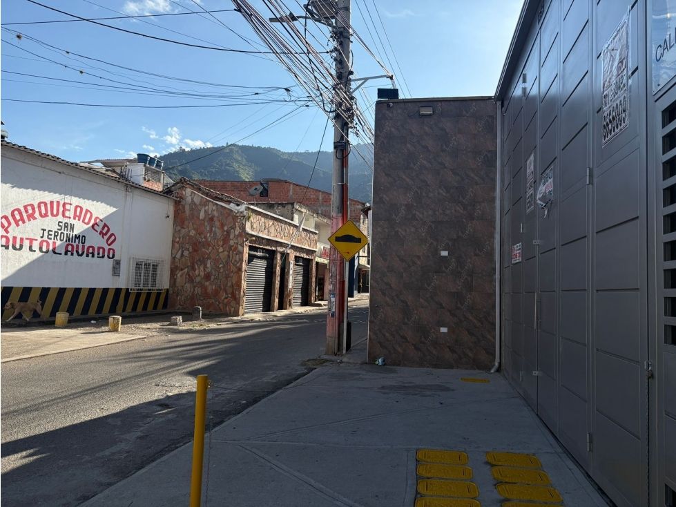 Local en arriendo Santander Piedecuesta Centro 287 m2 Habitaciones 0 Baños 2 Garajes 0 Precio $6000000