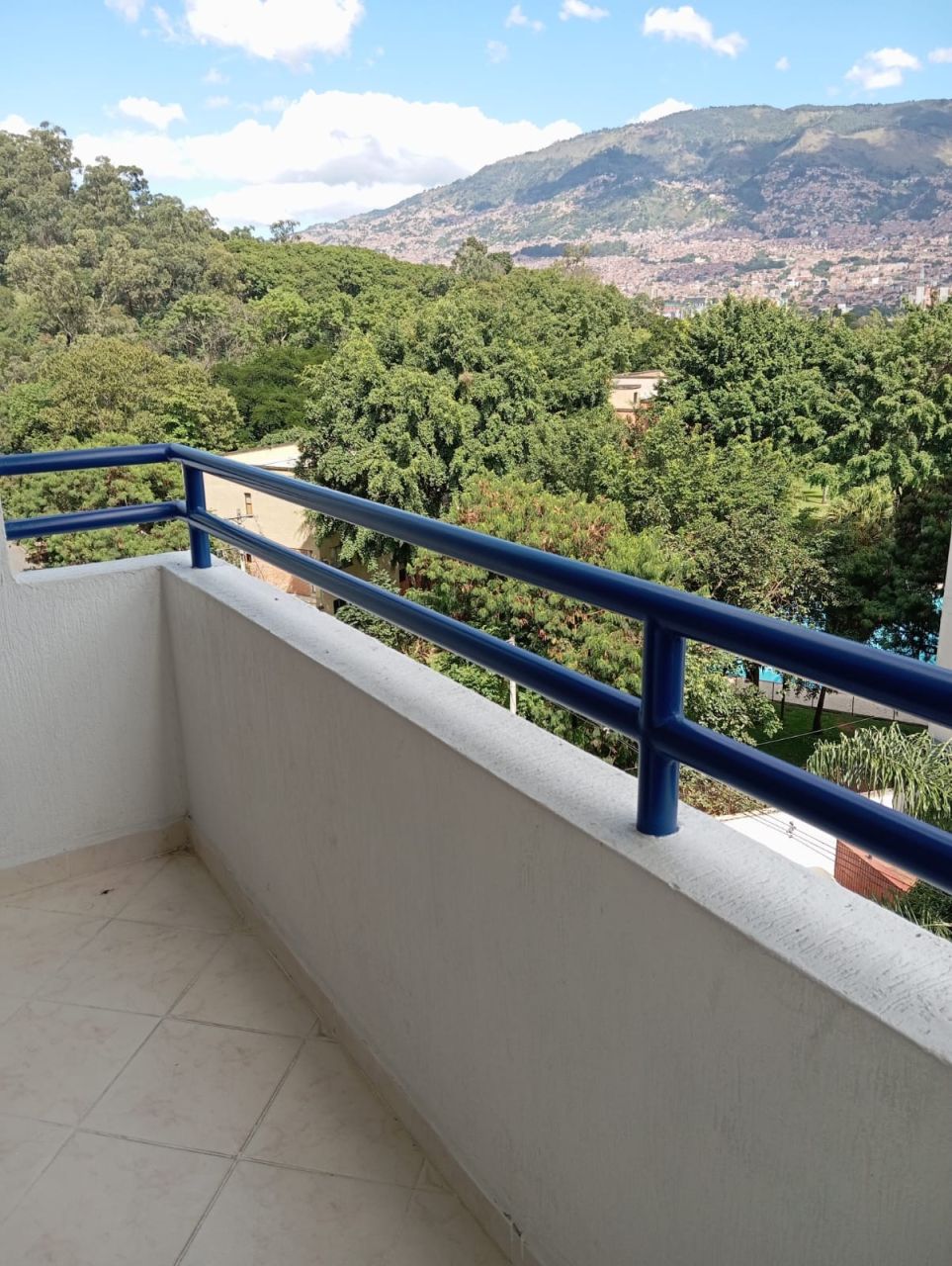 Apartamento en venta Antioquia Medellín Carlos E Restrepo 96 m2 Habitaciones 3 Baños 3 Garajes 1 Precio $600000000