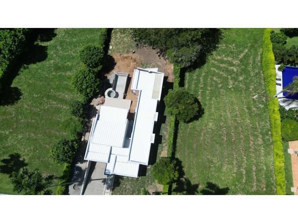 Casa Campestre en arriendo o venta Risaralda Pereira San Jose Sur 459 m2 Habitaciones 4 Baños 4 Garajes 0 Precio venta $3900000000 Precio arriendo $20000000