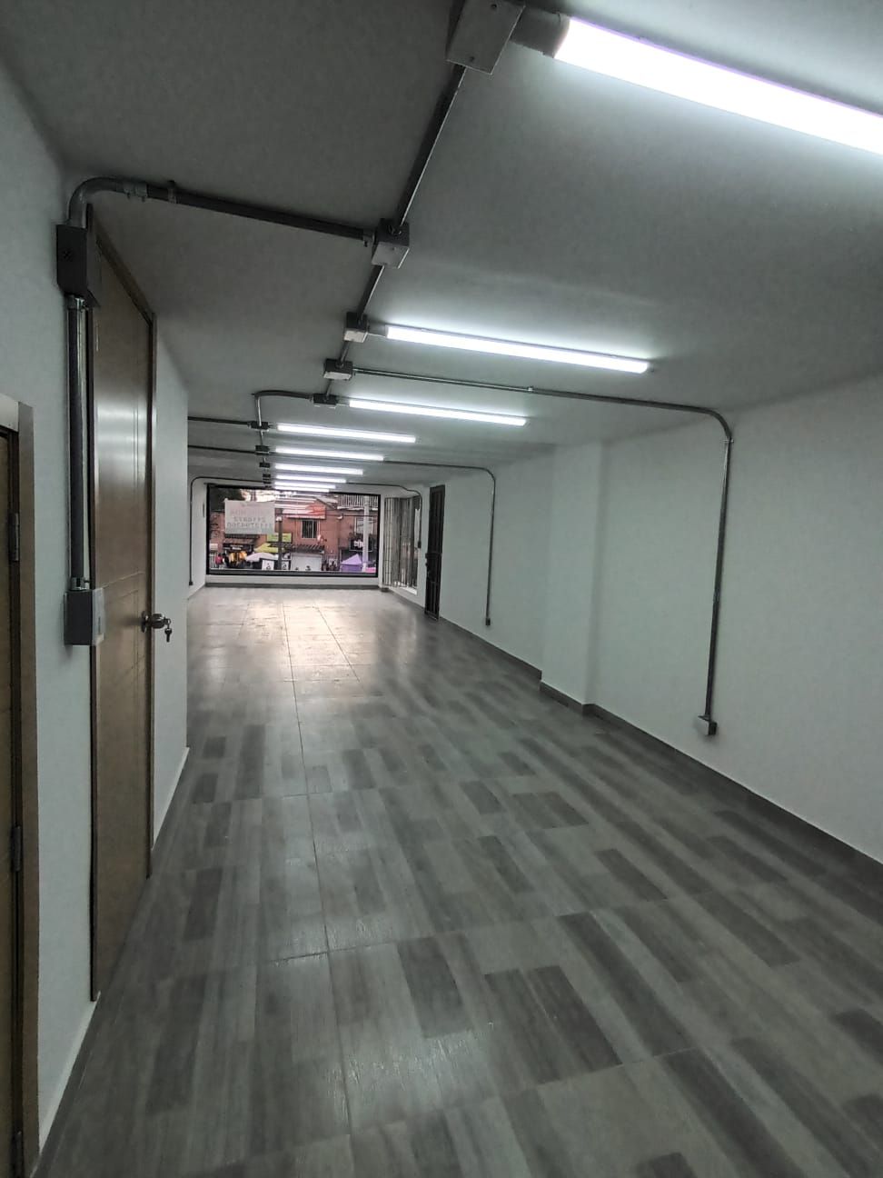 Local Comercial en arriendo Cundinamarca Bogotá La Primavera 67 m2 Habitaciones 0 Baños 0 Garajes 0 Precio $2900000