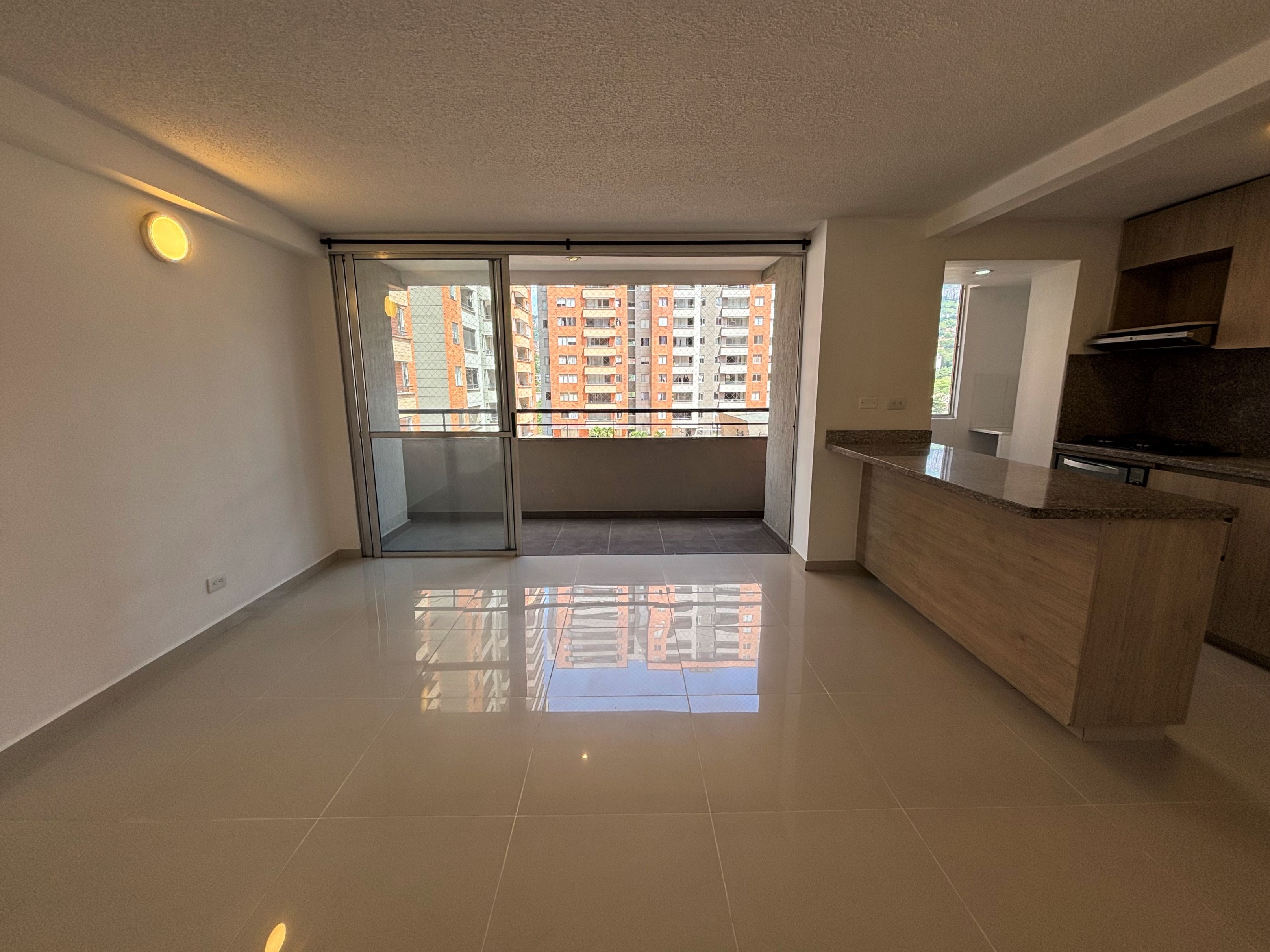 Apartamento en arriendo Antioquia Medellín San German 69 m2 Habitaciones 3 Baños 2 Garajes 1 Precio $3500000