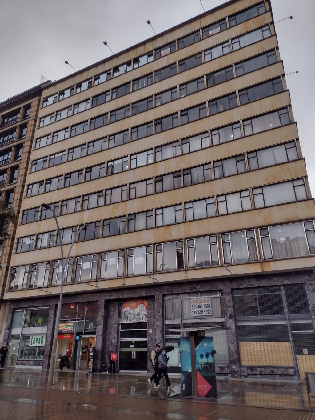Oficina en venta Cundinamarca Bogotá La Catedral 166 m2 Habitaciones 0 Baños 0 Garajes 0 Precio $690000000