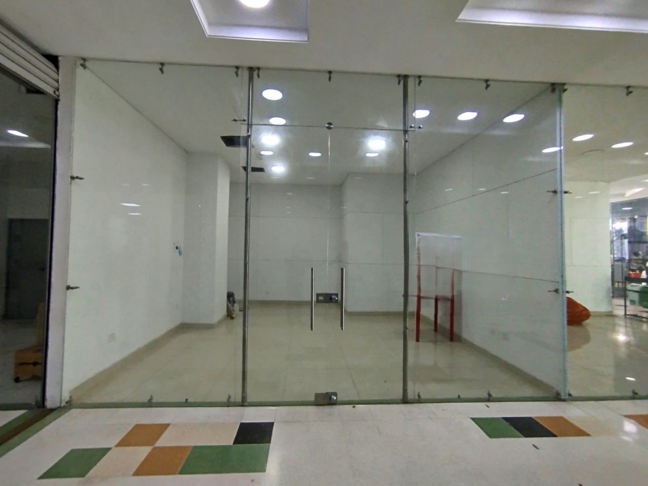 Local en arriendo Antioquia Marinilla La Industrial 26 m2 Habitaciones 0 Baños 0 Garajes 0 Precio $1900000