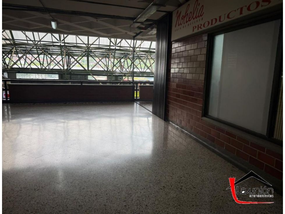 Local en arriendo Antioquia Medellín Terminal De Transporte 26 m2 Habitaciones 0 Baños 0 Garajes 0 Precio $2550000