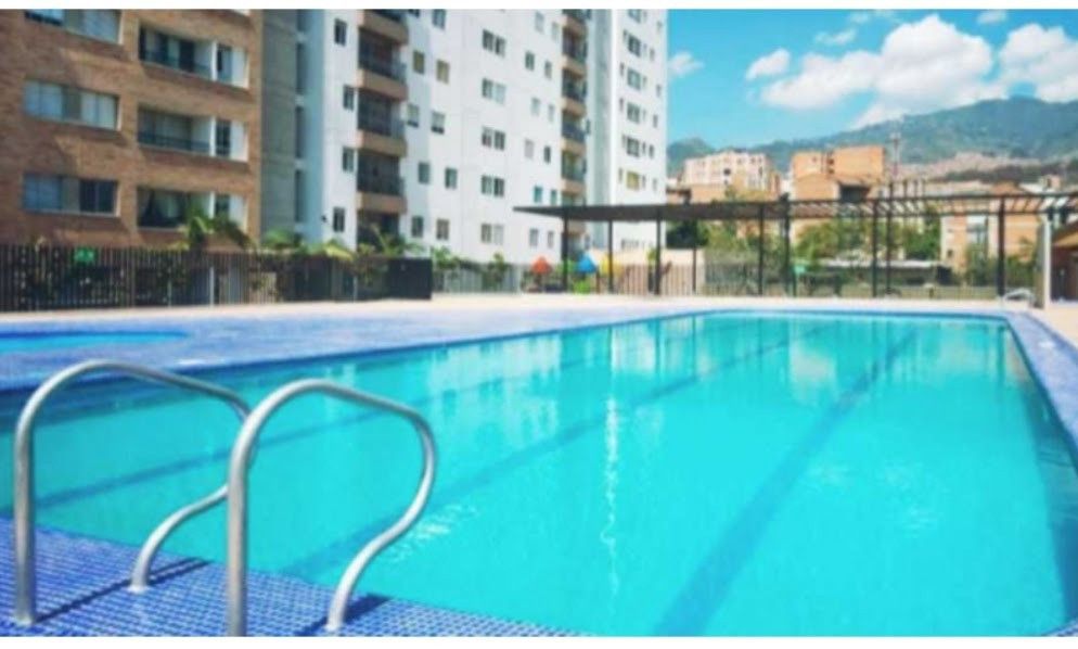 Apartamento en arriendo Antioquia Bello La Cabañita 67 m2 Habitaciones 3 Baños 2 Garajes 1 Precio $2400000