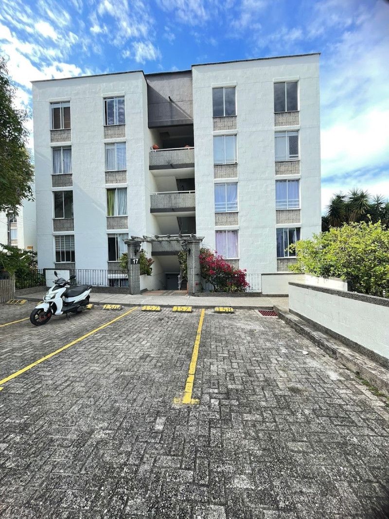 Apartamento en venta Antioquia Medellín Santa Teresita 81 m2 Habitaciones 3 Baños 2 Garajes 0 Precio $460000000