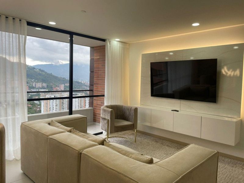 Apartamento en arriendo Antioquia Envigado El Chocho 113 m2 Habitaciones 3 Baños 3 Garajes 1 Precio $9000000