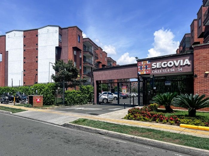 Apartamento en arriendo Valle Del Cauca Cali Conjunto Residencial Senderos De La Pradera 75 m2 Habitaciones 2 Baños 2 Garajes 1 Precio $1650000