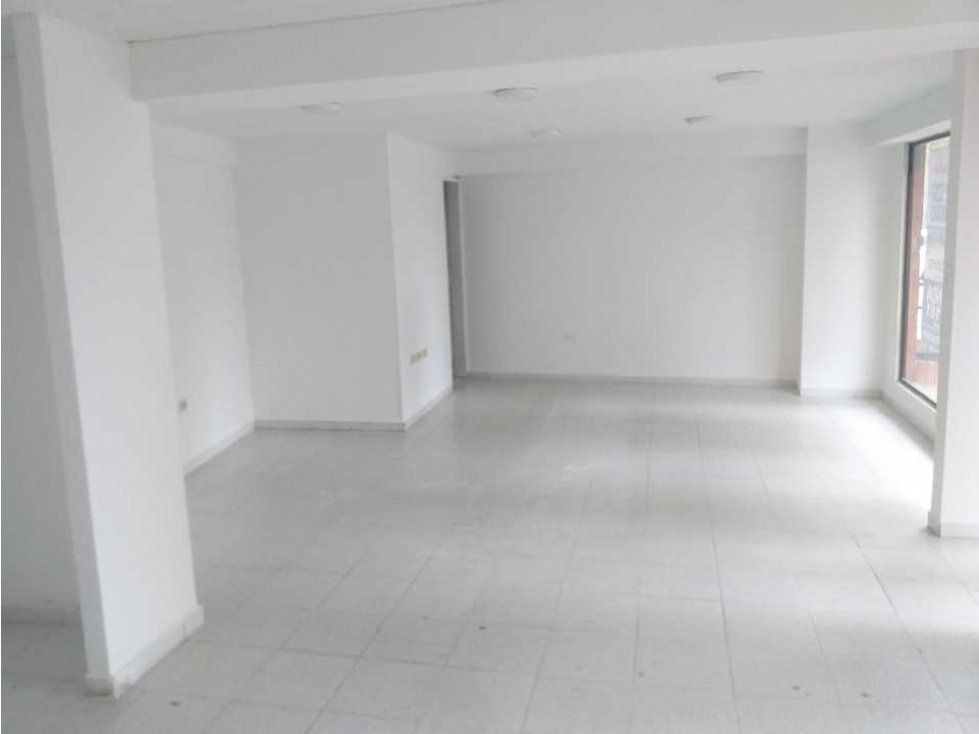 Local en arriendo Caldas Manizales Ub Los Guayacanes 45 m2 Habitaciones 0 Baños 1 Garajes 0 Precio $2400000