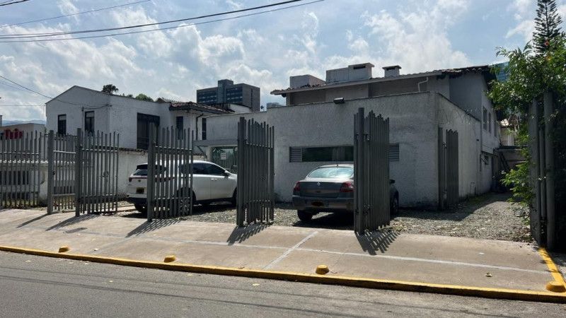 Casa en venta Antioquia Medellín La Aguacatala 337 m2 Habitaciones 5 Baños 6 Garajes 6 Precio $3150000000