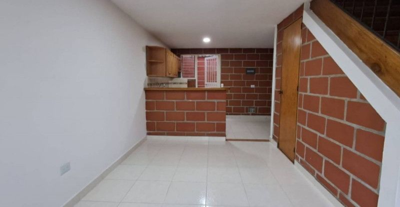 Apartamento en arriendo Antioquia La Ceja Ofir 100 m2 Habitaciones 3 Baños 3 Garajes 1 Precio $2400000