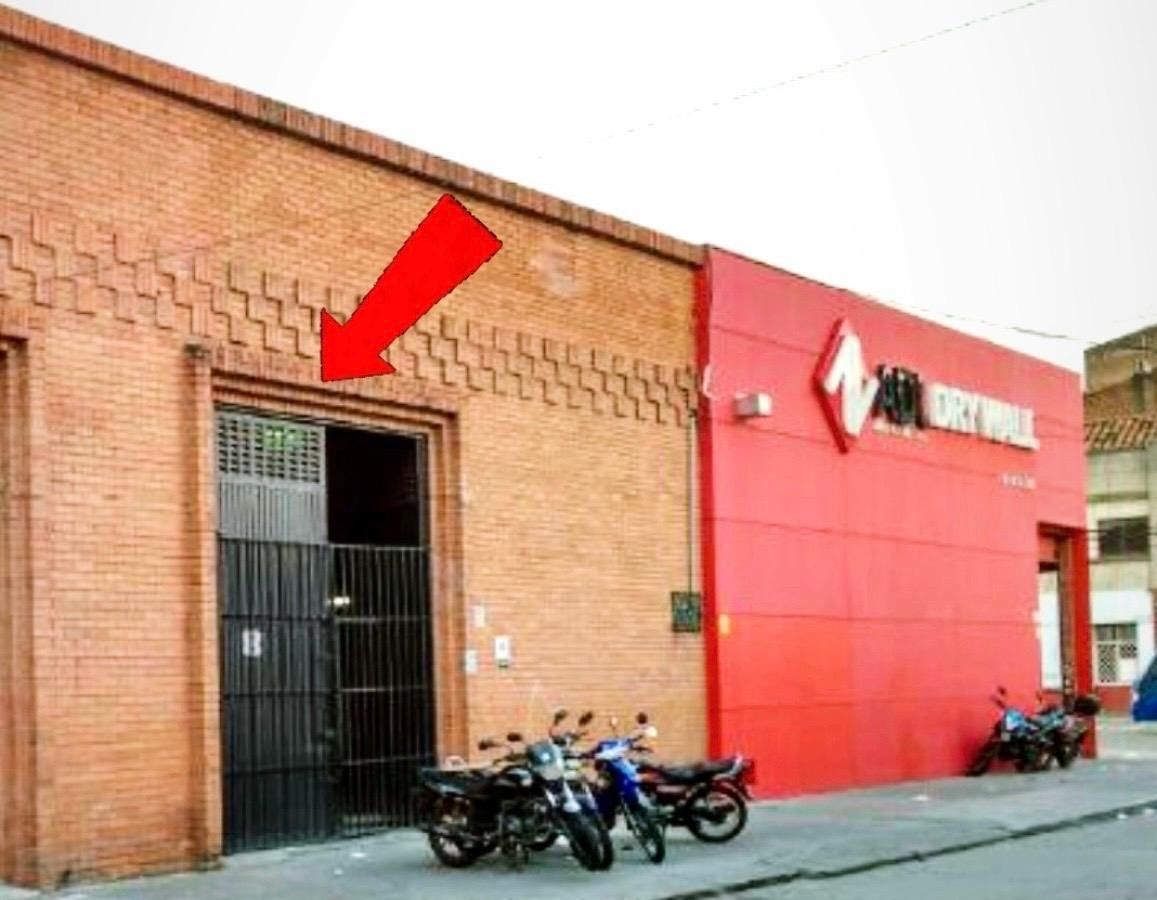 Bodega en arriendo Valle Del Cauca Cali San Pedro 460 m2 Habitaciones 0 Baños 4 Garajes 0 Precio $6900000