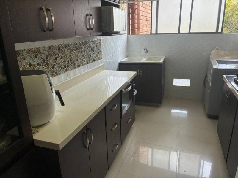 Apartamento en venta Antioquia Medellín Asd 90 m2 Habitaciones 4 Baños 3 Garajes 2 Precio $860000000