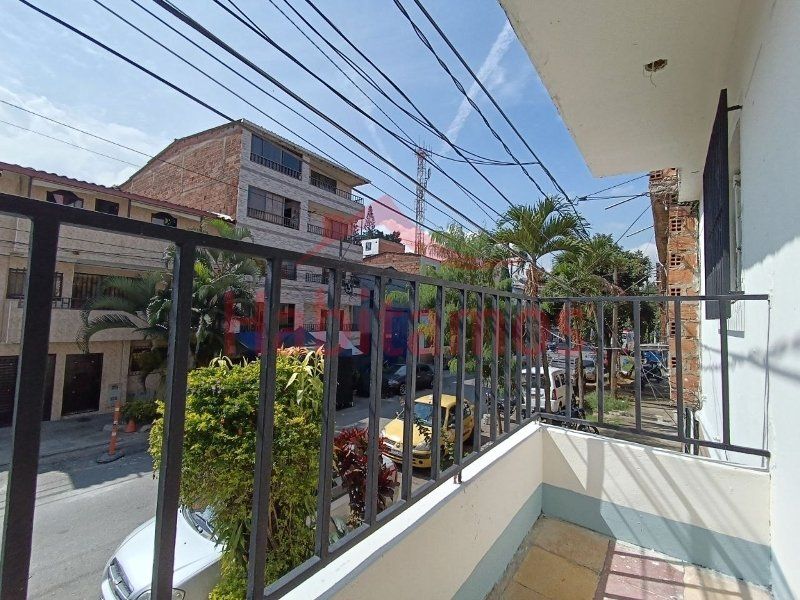 Apartamento en arriendo Antioquia Medellín Miranda 50 m2 Habitaciones 3 Baños 1 Garajes 0 Precio $1700000