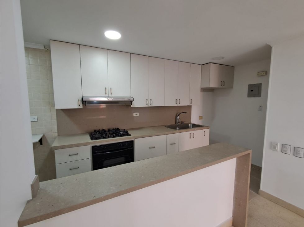 Apartaestudio en arriendo Antioquia Medellín Patio Bonito 95 m2 Habitaciones 3 Baños 2 Garajes 1 Precio $3990000