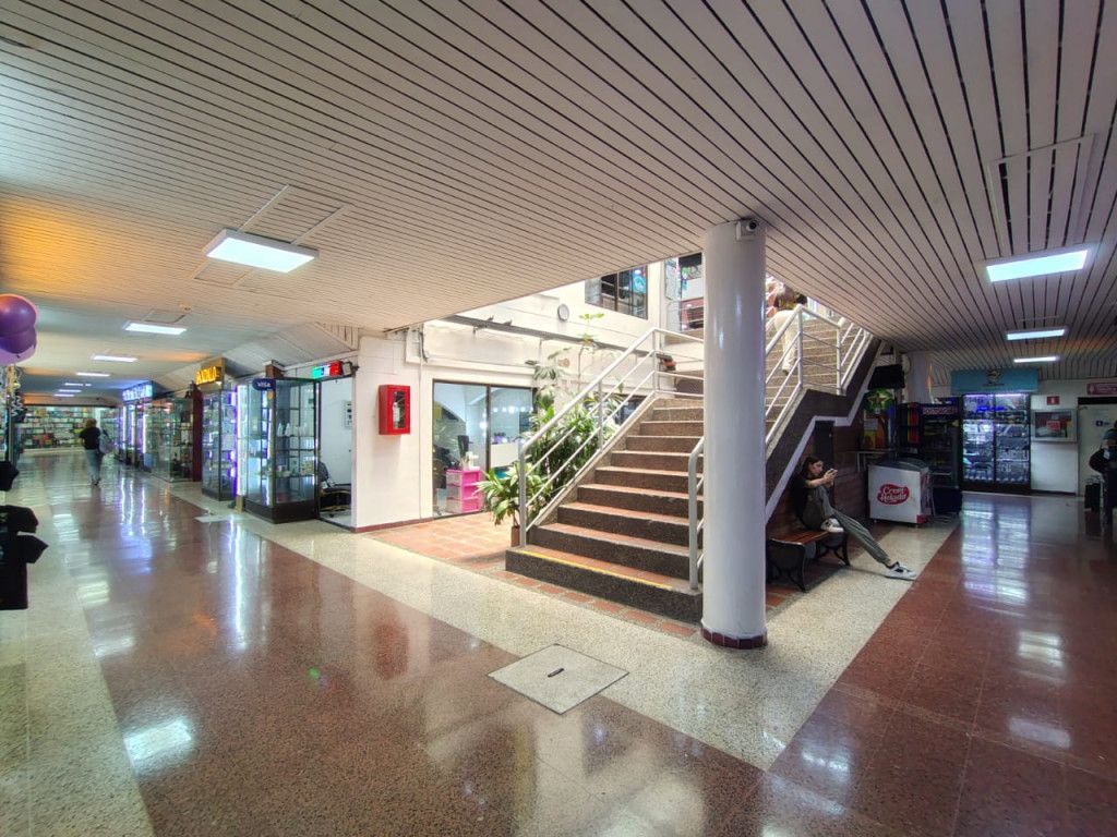 Local en arriendo Antioquia Medellín La Candelaria 9 m2 Habitaciones 0 Baños 0 Garajes 0 Precio $1300000