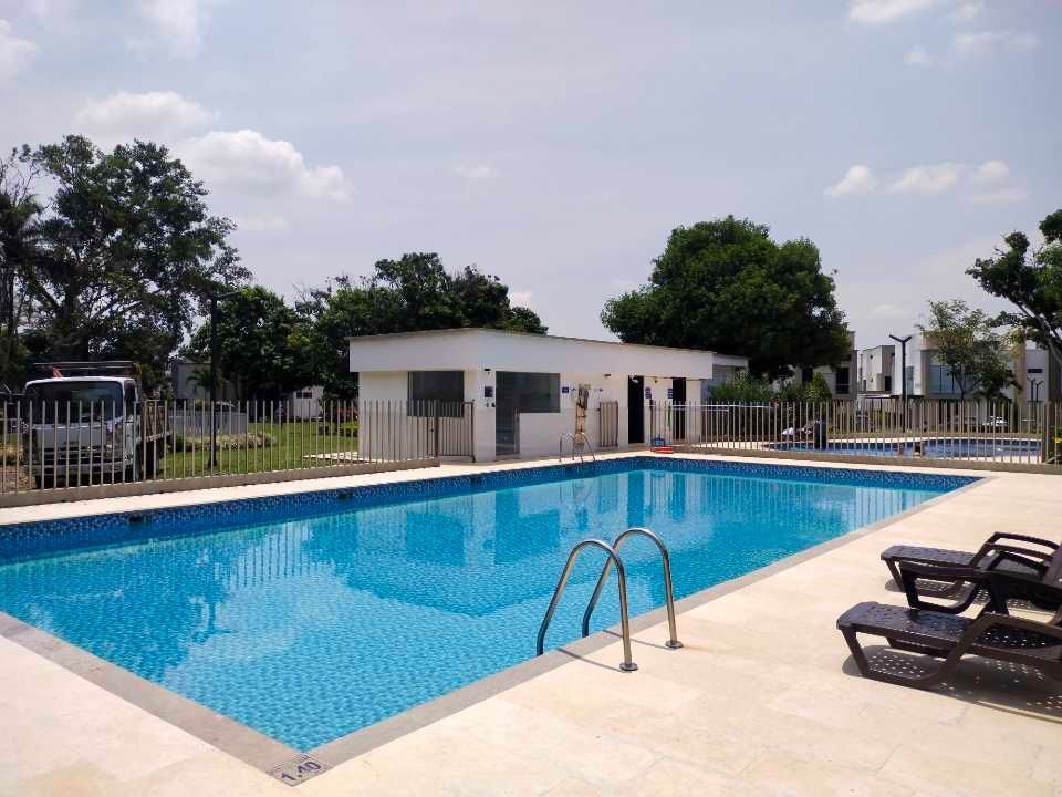 Casa en arriendo Valle Del Cauca Jamundí Libertadores 200 m2 Habitaciones 3 Baños 3 Garajes 3 Precio $3800000