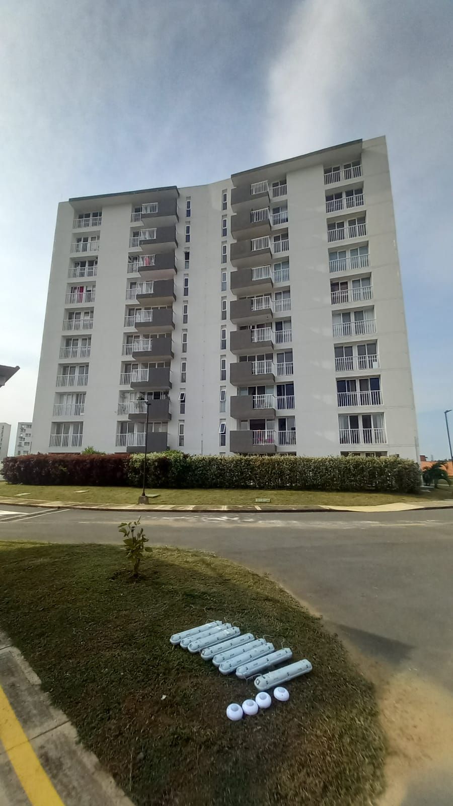 Apartamento en arriendo Valle Del Cauca Jamundí Juan De Ampudia 96 m2 Habitaciones 2 Baños 2 Garajes 2 Precio $1450000
