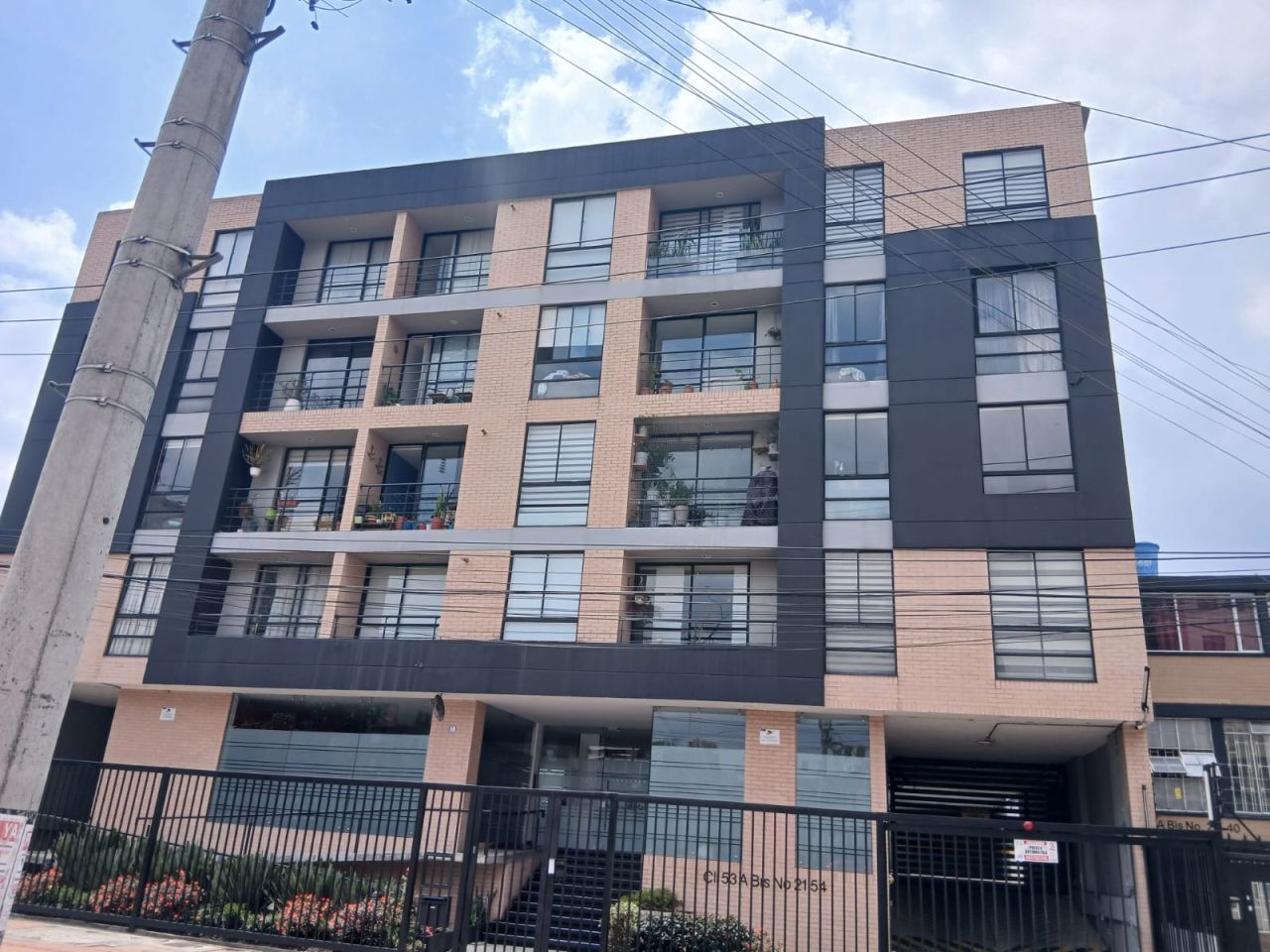 Apartamento en arriendo Cundinamarca Bogotá San Luis 52 m2 Habitaciones 2 Baños 2 Garajes 1 Precio $2500000