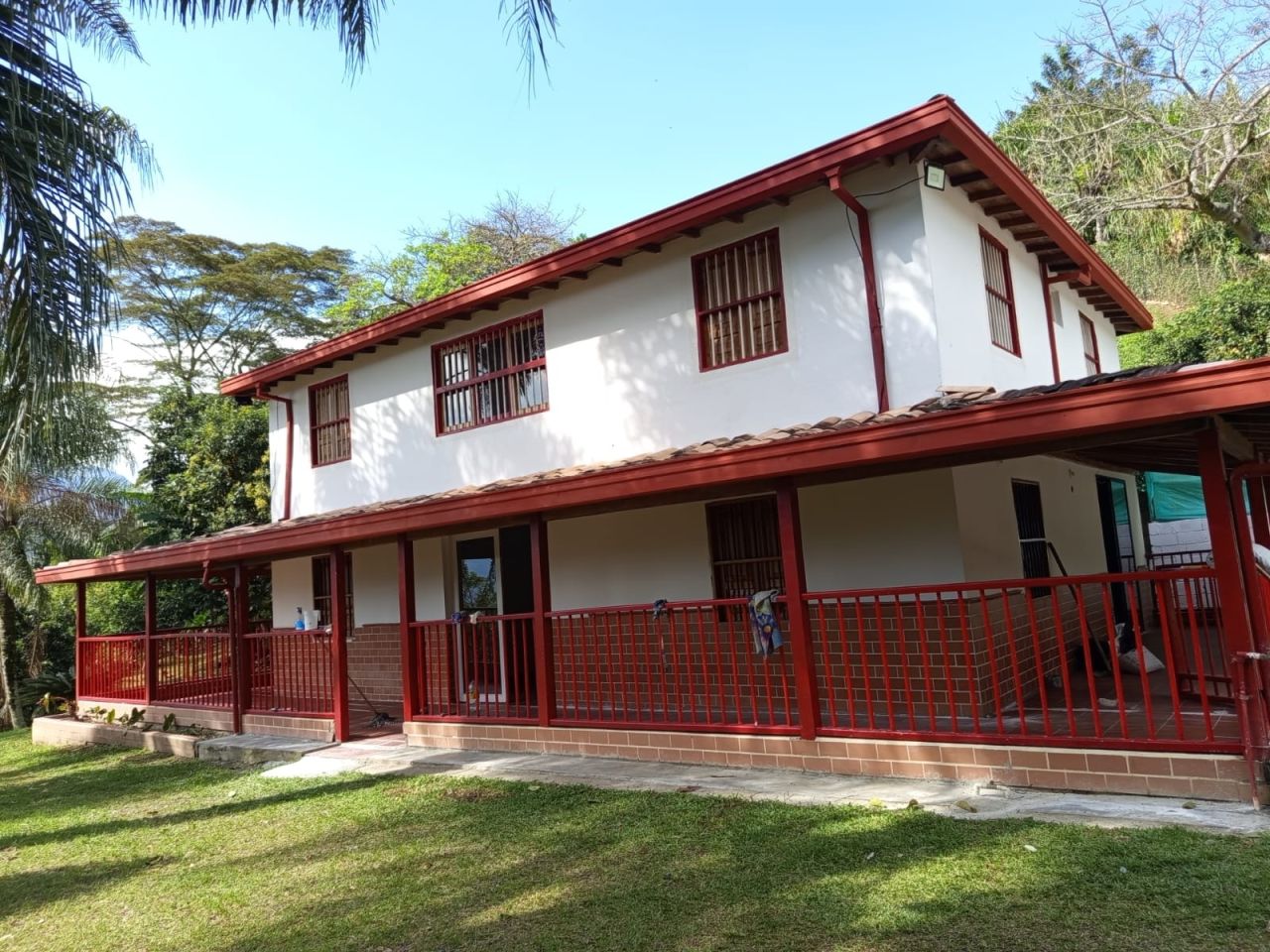 Casa Campestre en arriendo Antioquia Copacabana Ub Reserva De San Juan Et Ii 300 m2 Habitaciones 6 Baños 3 Garajes 4 Precio $4000000