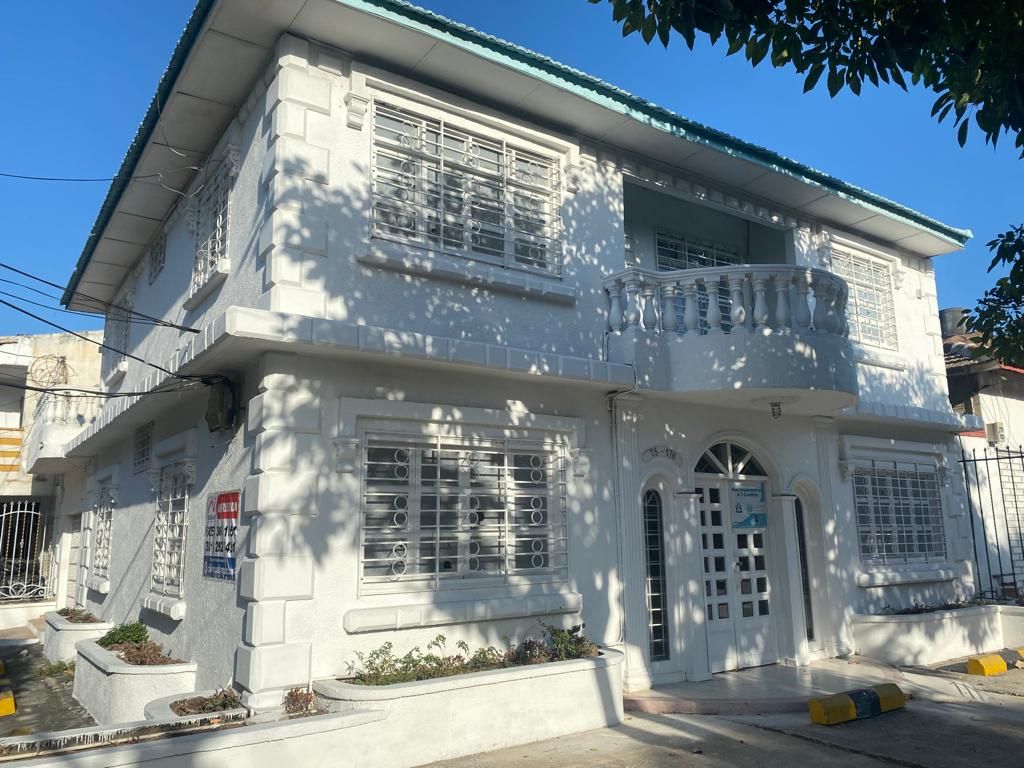 Casa en arriendo Atlántico Barranquilla Bellavista 200 m2 Habitaciones 6 Baños 4 Garajes 8 Precio $8000000