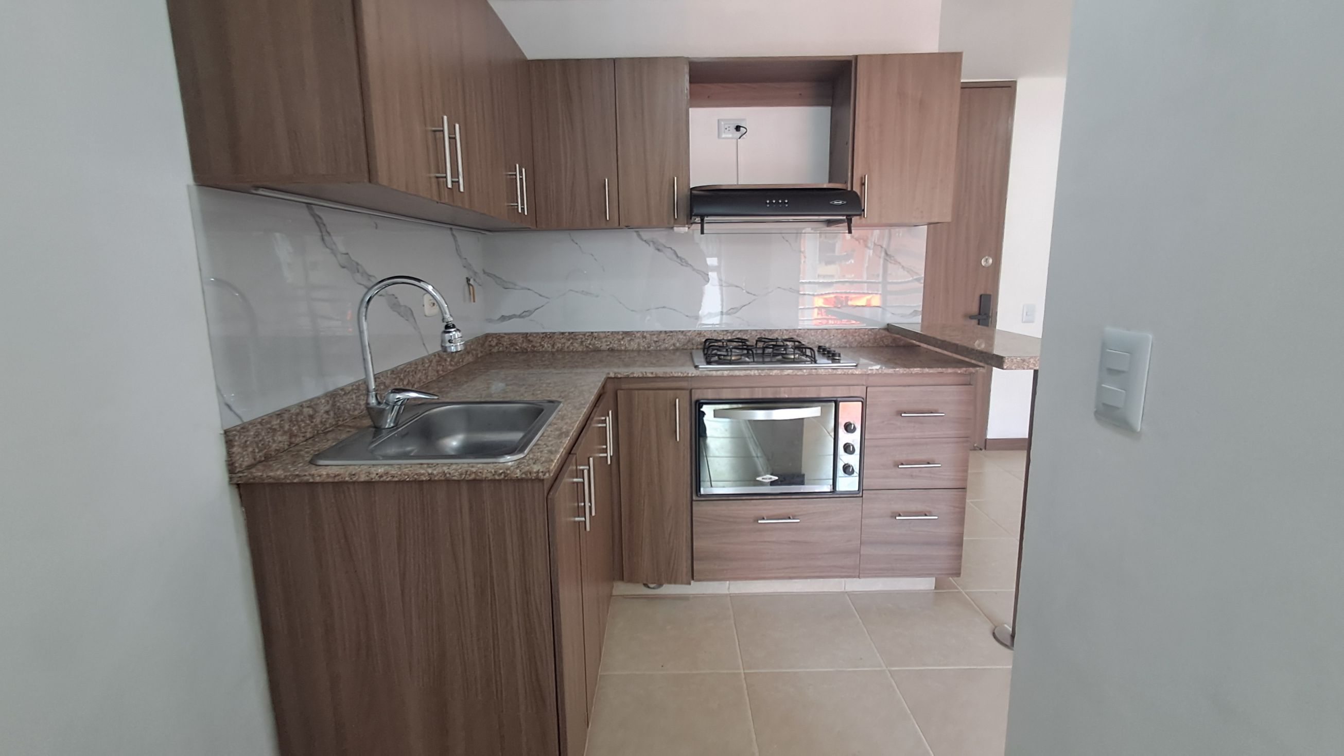 Apartamento en arriendo Antioquia Itagüí Ditaires 63 m2 Habitaciones 3 Baños 2 Garajes 1 Precio $2400000