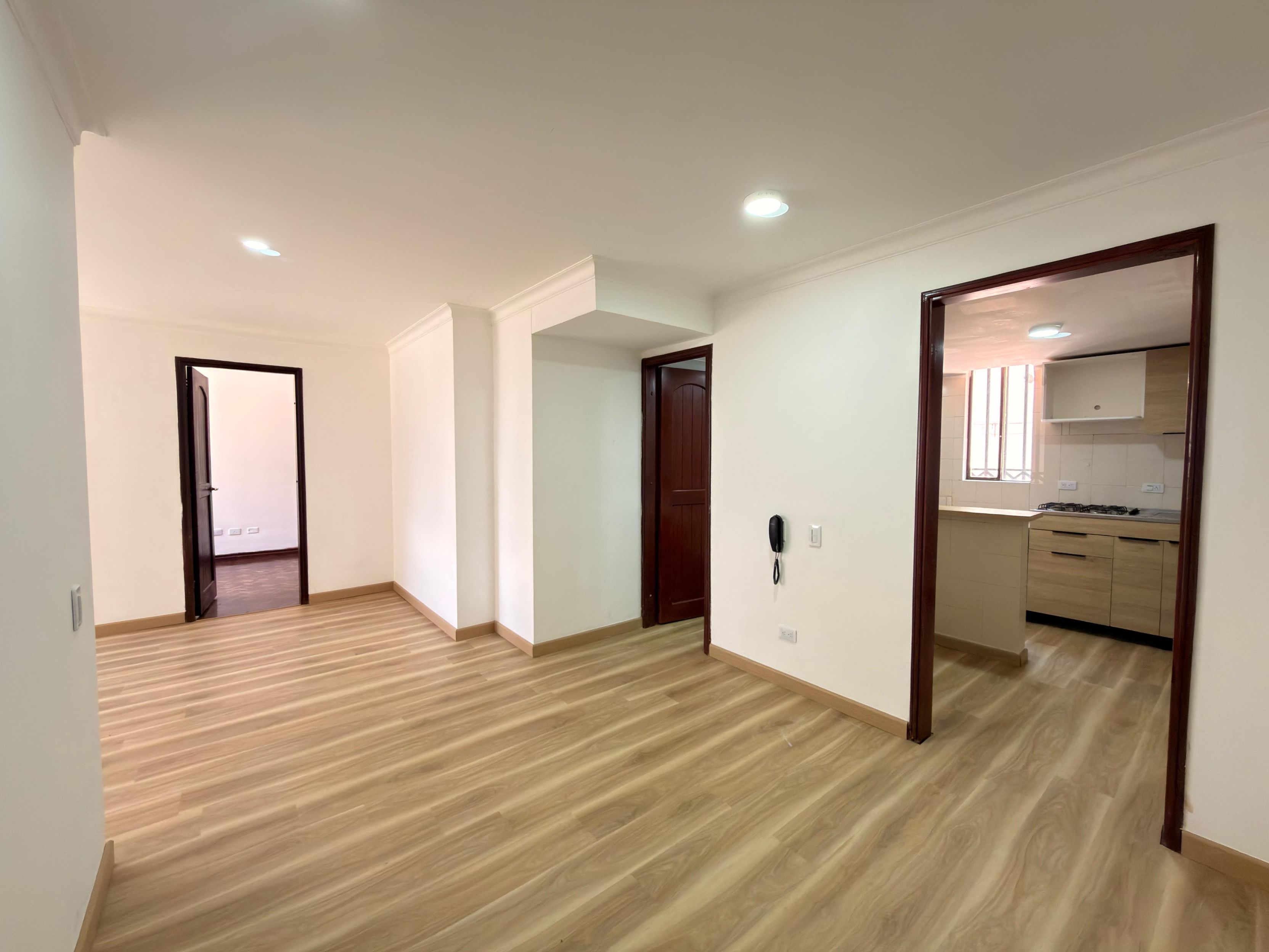 Apartaestudio en arriendo Risaralda Dosquebradas Dosquebradas 75 m2 Habitaciones 1 Baños 2 Garajes 1 Precio $2500000