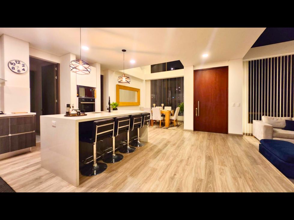 Casa en arriendo Cundinamarca Cajicá Cajica 251 m2 Habitaciones 3 Baños 5 Garajes 2 Precio $8500000