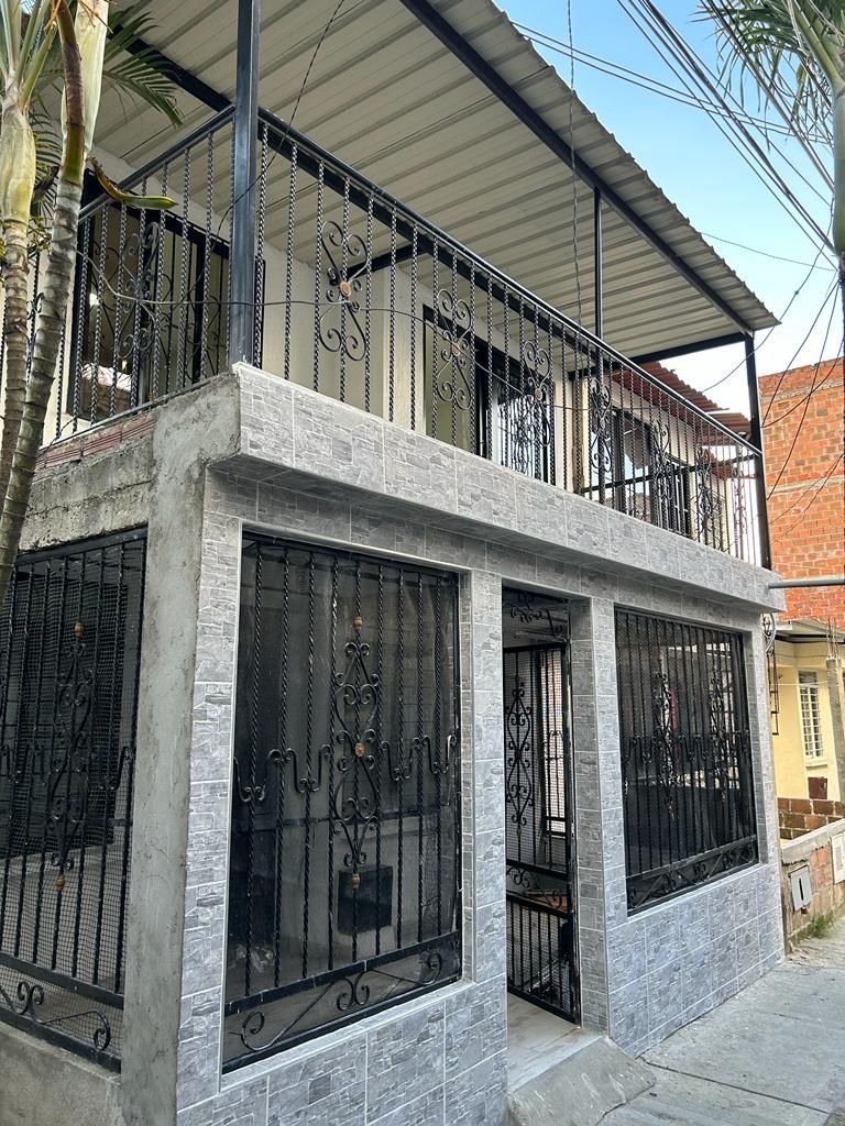 Casa en venta Valle Del Cauca Cali Promociones Populares B 110 m2 Habitaciones 4 Baños 2 Garajes 0 Precio $230000000