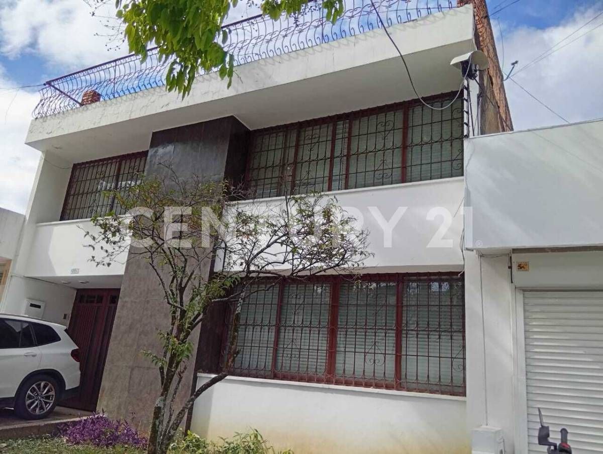 Casa en venta Valle Del Cauca Cali Tequendama 428 m2 Habitaciones 6 Baños 4 Garajes 2 Precio $1200000000