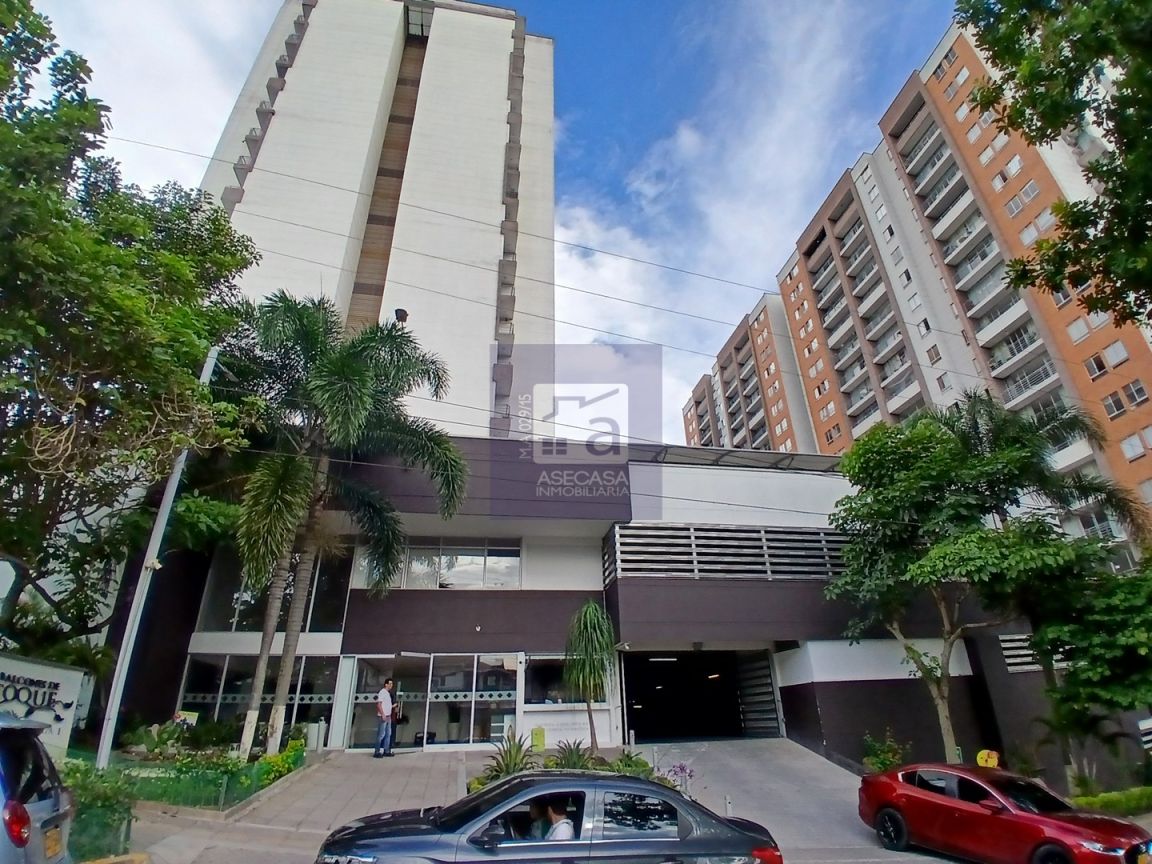 Apartamento en arriendo Santander Floridablanca Floridablanca 85 m2 Habitaciones 3 Baños 2 Garajes 2 Precio $2797600