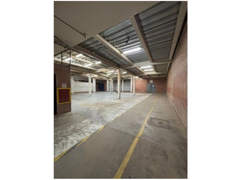 Bodega en arriendo Cundinamarca Bogotá Bogotá 847 m2 Habitaciones 0 Baños 6 Garajes 0 Precio $20000000