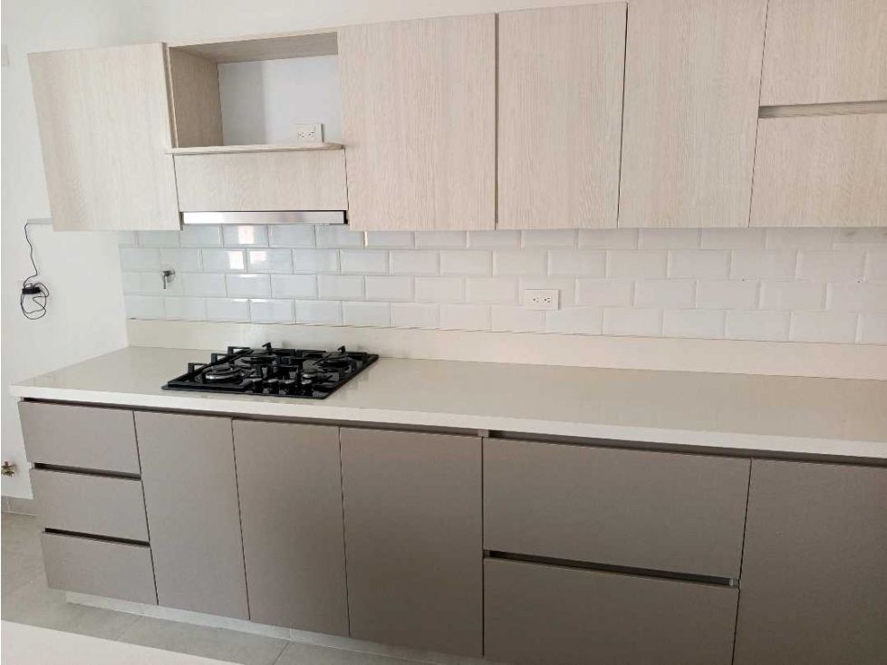 Apartamento en arriendo Antioquia Medellín La Castellana 81 m2 Habitaciones 2 Baños 2 Garajes 1 Precio $3900000