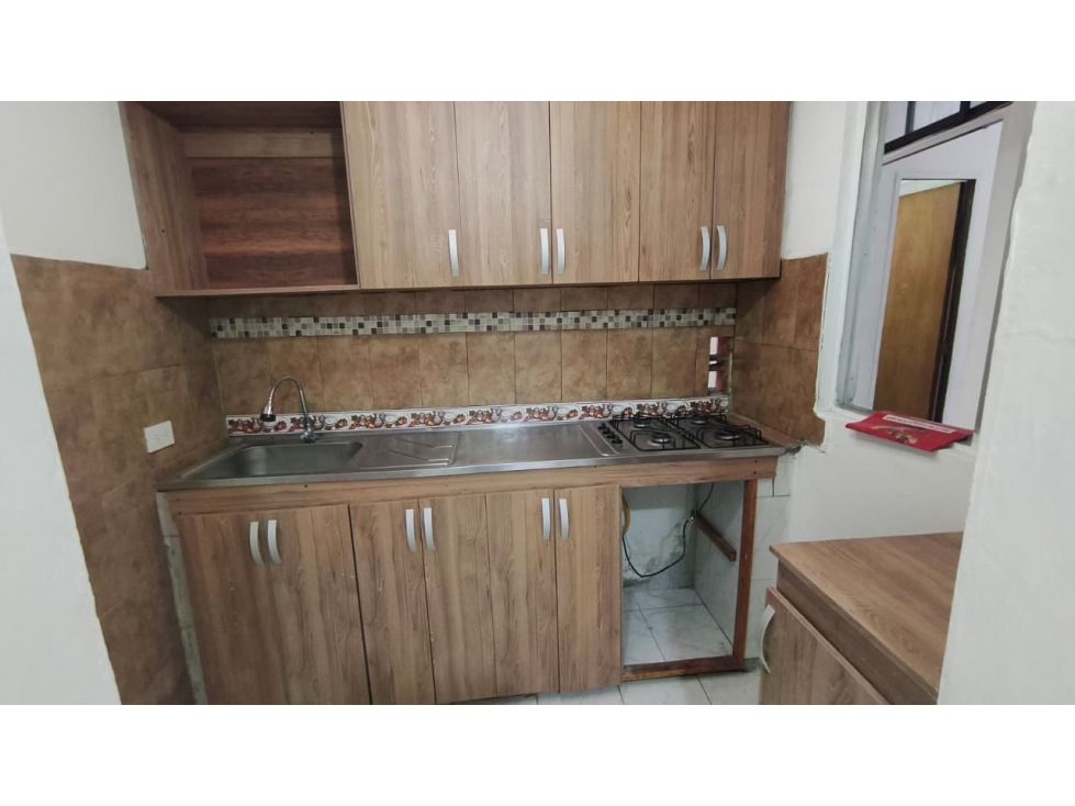 Apartamento en arriendo Antioquia Medellín Miravalle 0 m2 Habitaciones 3 Baños 2 Garajes 0 Precio $2200000