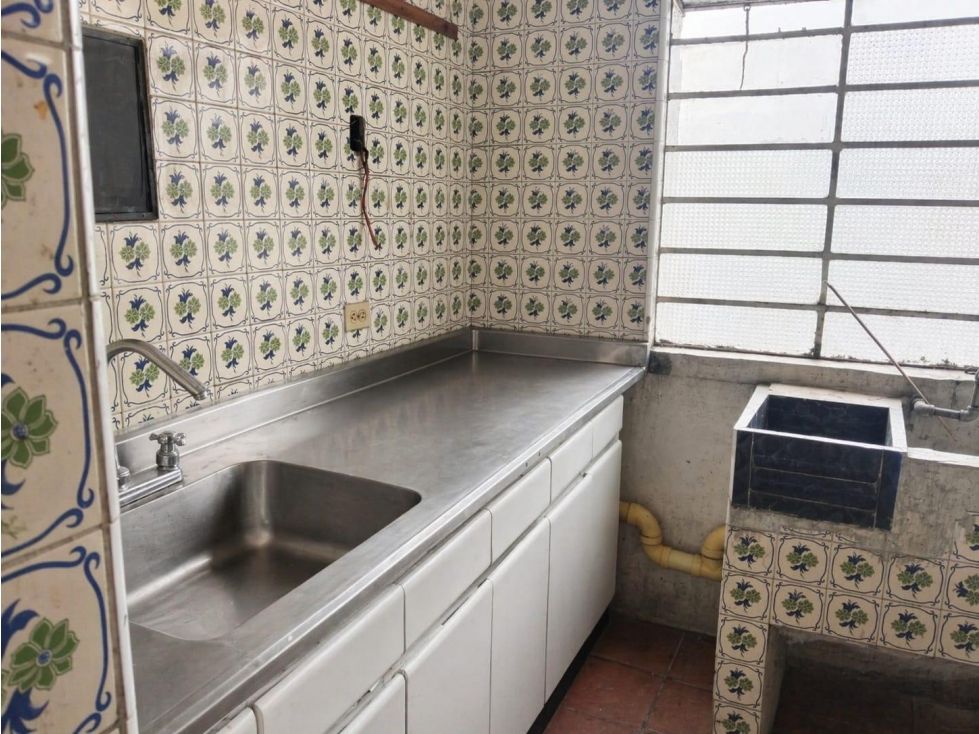 Apartamento en arriendo Antioquia Medellín La Candelaria 65 m2 Habitaciones 3 Baños 1 Garajes 0 Precio $1600000