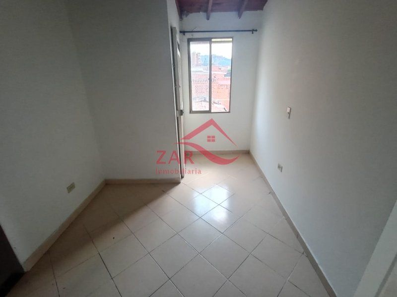 Apartamento en arriendo Antioquia Medellín El Salvador 50 m2 Habitaciones 3 Baños 1 Garajes 0 Precio $1300000